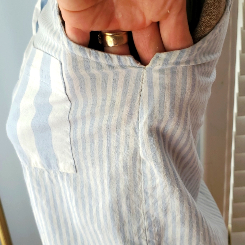 3/$25 Vintage Striped Sleeveless Button-Up Top - Picture 5 of 8